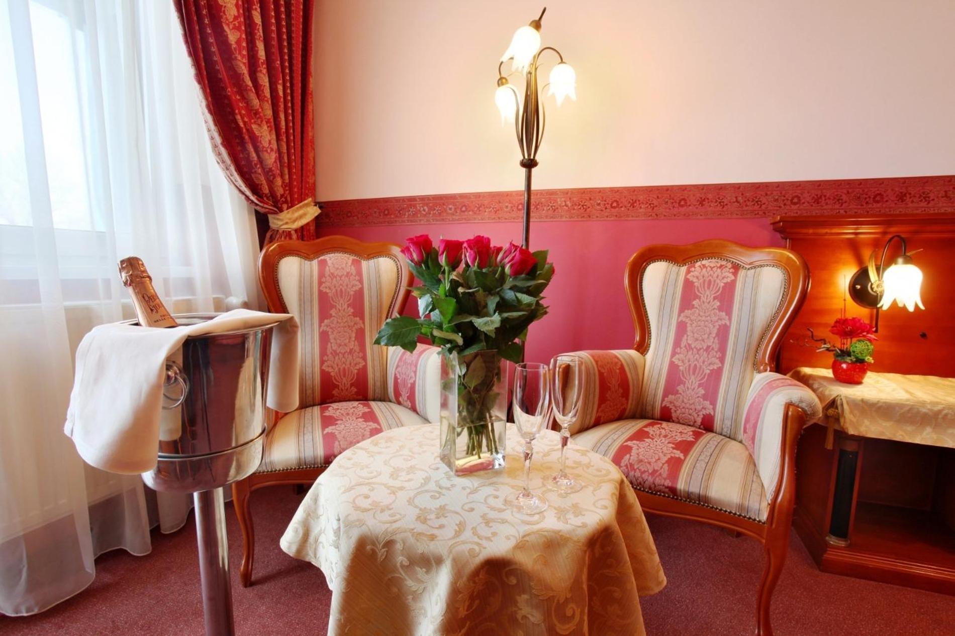 Grand Hotel Residence Boutique Hotel With Privat Wellnes (Adults Only) Piest'any Exterior foto