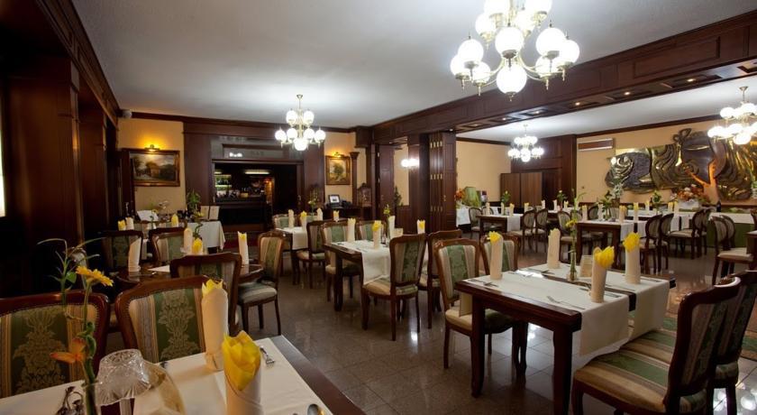 Grand Hotel Residence Boutique Hotel With Privat Wellnes (Adults Only) Piest'any Exterior foto